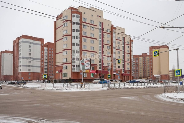 
   Продам 3-комнатную, 88.36 м², Красная Сибирь ул, 101

. Фото 18.