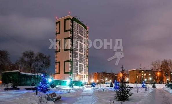 
   Продам 3-комнатную, 76.1 м², Республиканская ул, 17

. Фото 32.