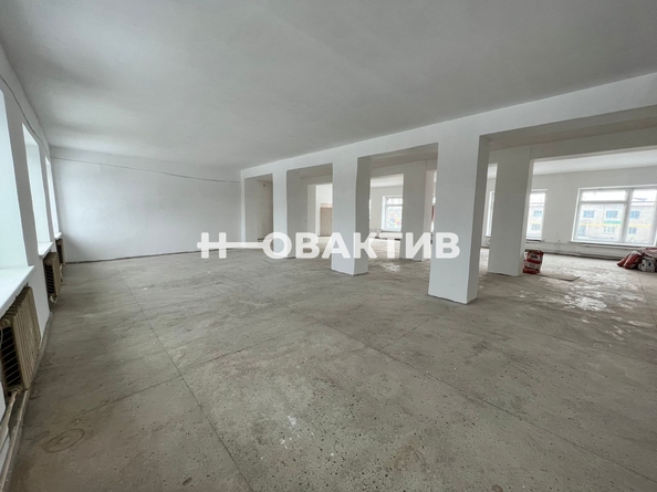 
   Продам помещение свободного назначения, 550 м², Ленина ул, 24

. Фото 6.