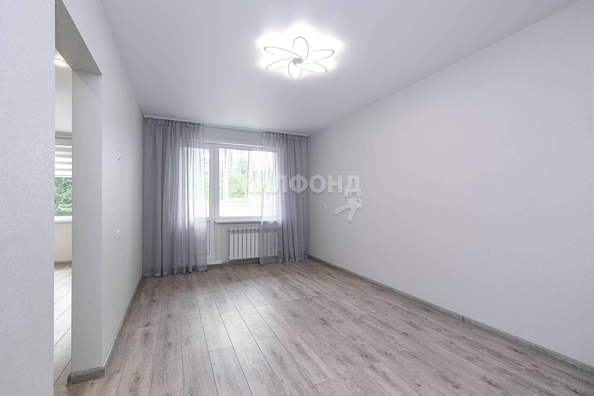 
   Продам 1-комнатную, 29 м², Кропоткина ул, 136

. Фото 3.