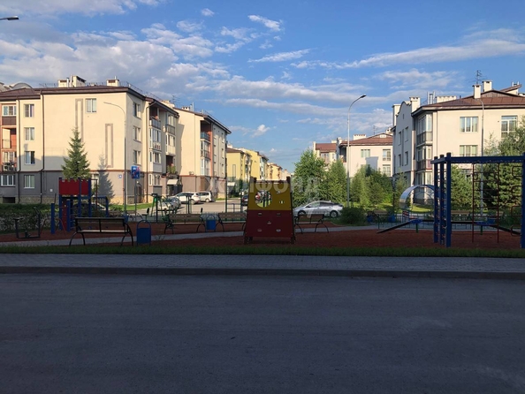 
   Продам 2-комнатную, 62.9 м², , 55

. Фото 20.