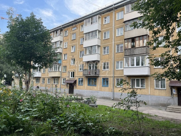 
   Продам 2-комнатную, 42.6 м², Ватутина ул, 75/1

. Фото 3.