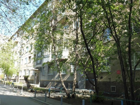 
   Продам 3-комнатную, 57.3 м², Кропоткина ул, 118/3

. Фото 3.