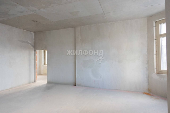 
   Продам 2-комнатную, 77.7 м², Щетинкина ул, 18

. Фото 4.