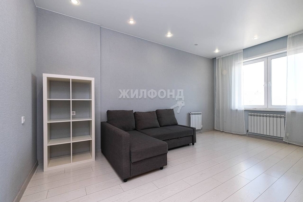 
   Продам 2-комнатную, 57.6 м², Фрунзе ул, 20

. Фото 3.