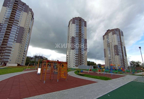 
   Продам 2-комнатную, 59.6 м², Закаменский мкр, 13

. Фото 10.