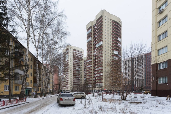 
   Продам 2-комнатную, 55.6 м², Галущака ул, 15

. Фото 7.