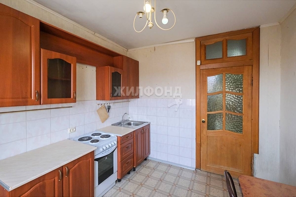 
   Продам 3-комнатную, 65.3 м², Есенина ул, 8/1

. Фото 10.