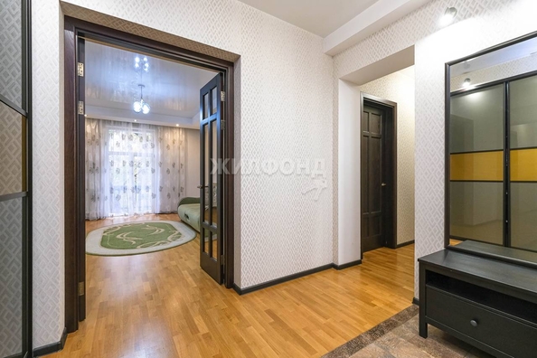 
   Продам 3-комнатную, 89.8 м², Костычева ул, 40

. Фото 1.