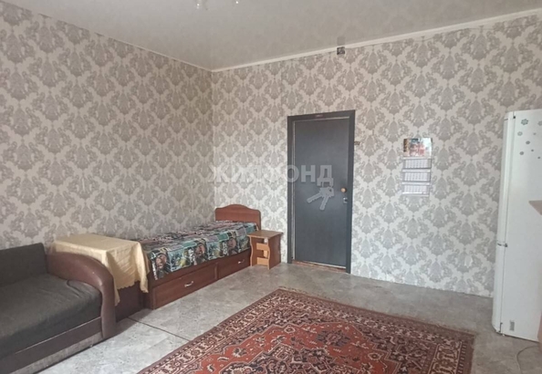 
   Продам комнату, 20.7 м², Учительская ул, 1

. Фото 2.