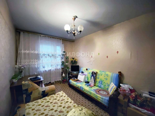 
   Продам 1-комнатную, 32 м², Зорге ул, 84

. Фото 1.