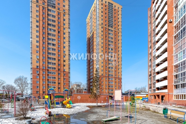 
   Продам 1-комнатную, 38.4 м², Оловозаводская ул, 13

. Фото 17.