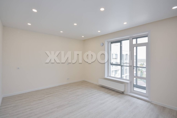 
  Продается студия, 32.4 м², Коминтерна ул, д. 1
. Фото 7.