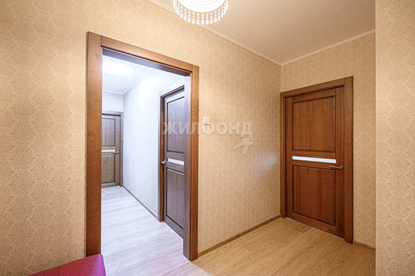 
   Продам 2-комнатную, 53.1 м², Сибиряков-Гвардейцев ул, 64/2

. Фото 23.