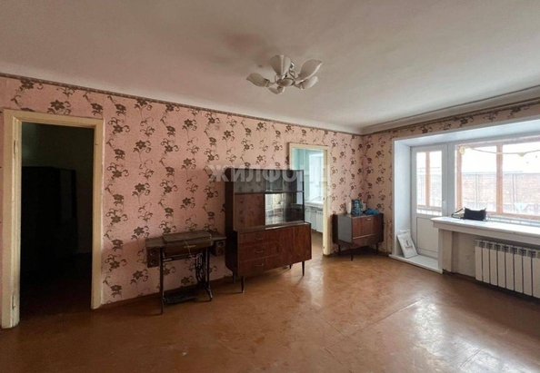 
   Продам 2-комнатную, 43.5 м², Гоголя ул, 223

. Фото 1.