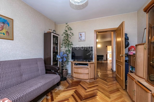 
   Продам 4-комнатную, 109.4 м², Гоголя ул, 6

. Фото 11.