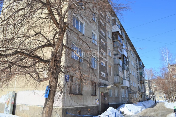 
   Продам 1-комнатную, 29.5 м², Киевская ул, 15

. Фото 14.