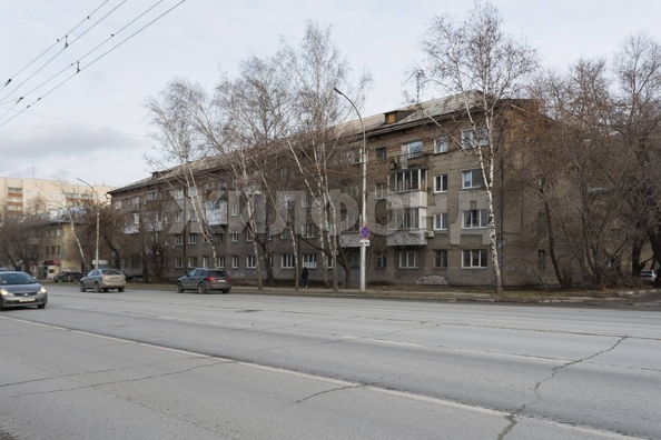 
   Продам секционку, 9.6 м², Жуковского ул, 105

. Фото 11.