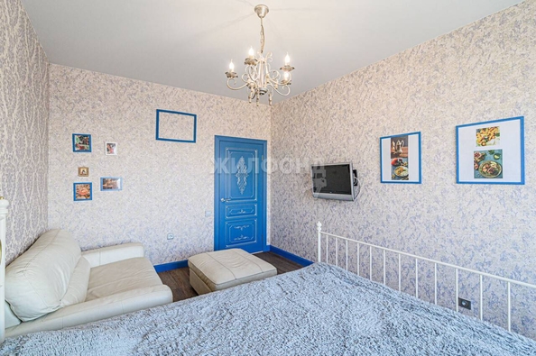 
   Продам 1-комнатную, 37 м², Красный пр-кт, 222/1

. Фото 7.