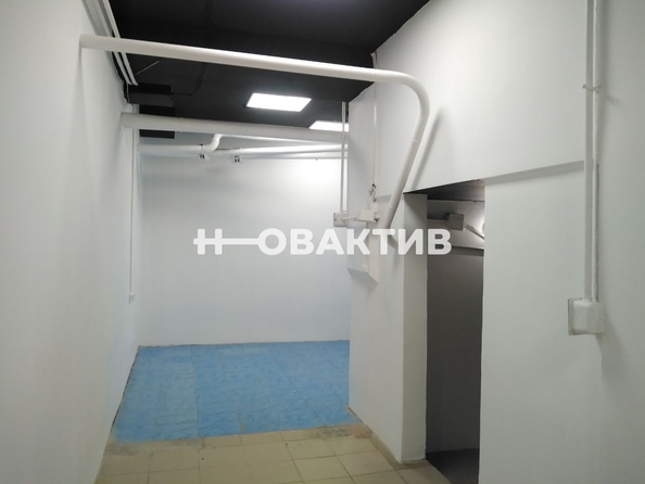 
   Сдам помещение свободного назначения, 35 м², Адриена Лежена ул, 25

. Фото 14.