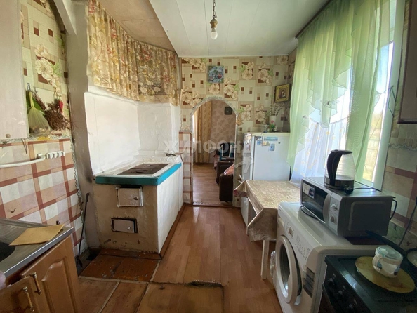 
   Продам 2-комнатную, 30.2 м², Ленина ул, 17

. Фото 4.