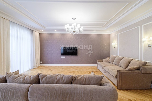 
   Продам 3-комнатную, 132.3 м², Победы ул, 55/1

. Фото 3.