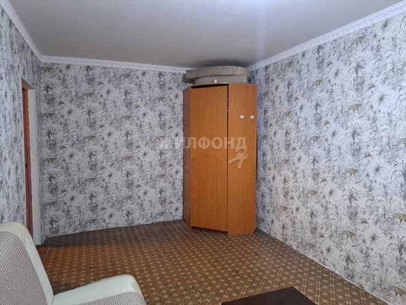 
   Продам 2-комнатную, 42.8 м², Связистов ул, 141

. Фото 2.