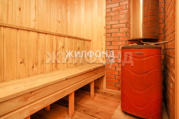 
   Продам дом, 350 м², Марусино село

. Фото 40.