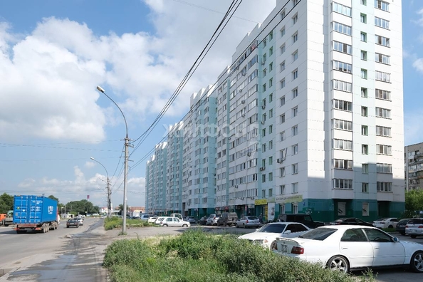 
   Продам 1-комнатную, 39.5 м², Троллейная ул, 1

. Фото 30.