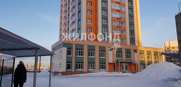 
   Продам 2-комнатную, 66.1 м², Семьи Шамшиных ул, 89

. Фото 13.