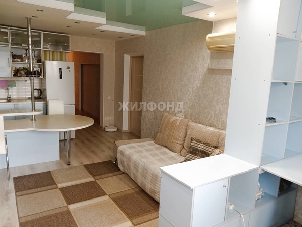 
   Продам 2-комнатную, 53.5 м², Горский мкр, 82

. Фото 4.