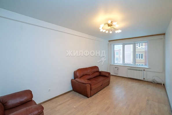 
   Продам 2-комнатную, 65 м², Горский мкр, 10

. Фото 7.