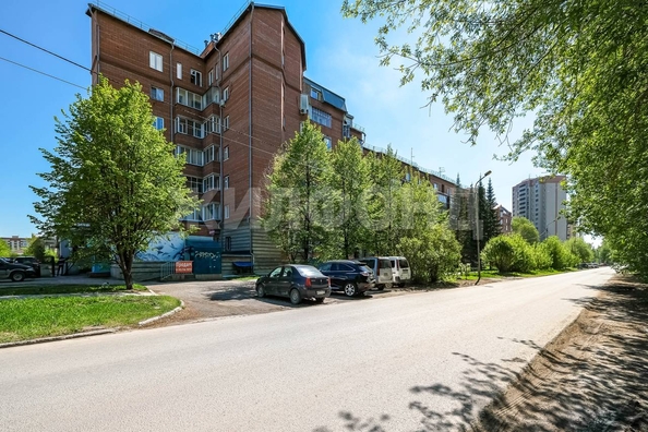 
   Продам 2-комнатную, 61 м², Обогатительная ул, 4

. Фото 16.