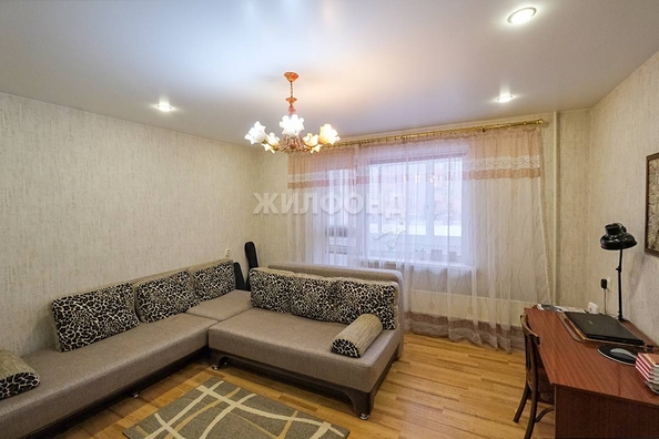 
   Продам 3-комнатную, 65.1 м², Плахотного ул, 74

. Фото 1.