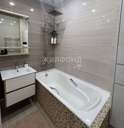 
   Продам 3-комнатную, 82.1 м², Плахотного ул, 80

. Фото 26.