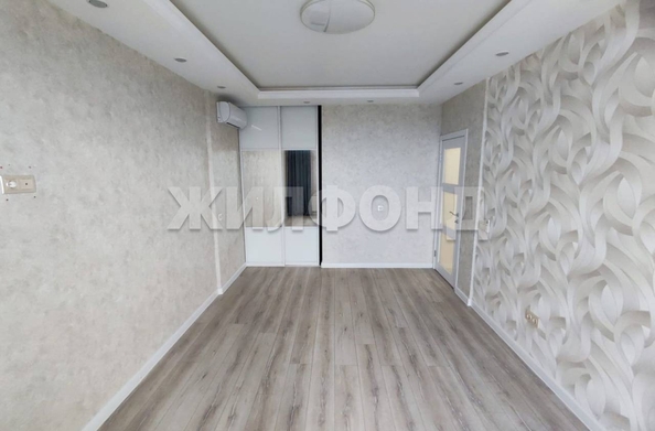 
   Продам 3-комнатную, 83.5 м², Плахотного ул, 80

. Фото 21.