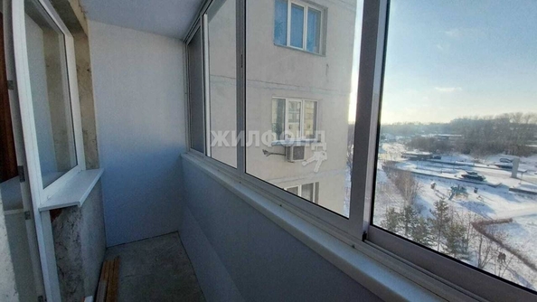 
   Продам 1-комнатную, 38.8 м², Троллейная ул, 138

. Фото 5.