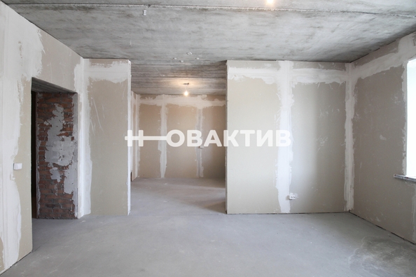 
   Продам 1-комнатную, 41.5 м², Молодежи б-р, 15

. Фото 4.