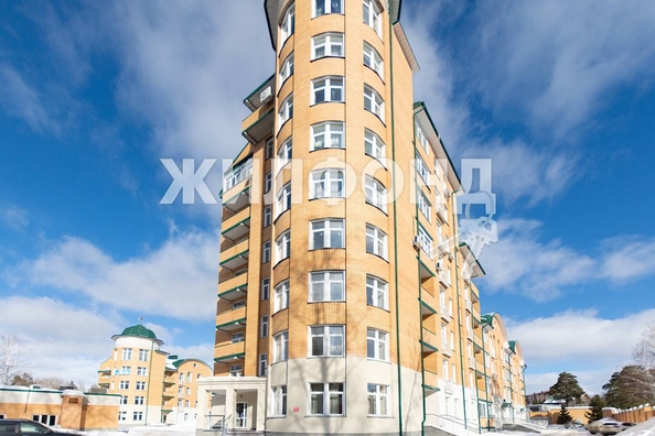 
   Продам 3-комнатную, 105 м², 1-е Мочищенское ш, 150

. Фото 3.