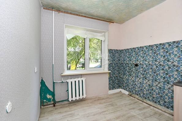 
   Продам 1-комнатную, 32.1 м², Объединения ул, 82

. Фото 7.