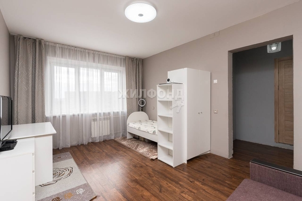 
   Продам 1-комнатную, 32.7 м², Вертковская ул, 121

. Фото 3.