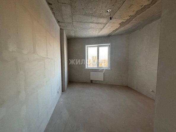 
   Продам 1-комнатную, 42.9 м², Закаменский мкр, 11

. Фото 11.