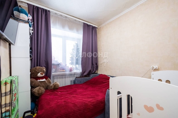 
   Продам 1-комнатную, 12.6 м², Объединения ул, 52

. Фото 3.