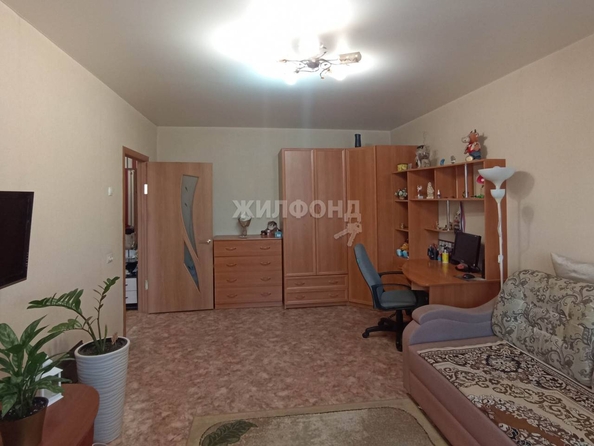 
   Продам 1-комнатную, 37.8 м², Стофато ул, 13

. Фото 3.