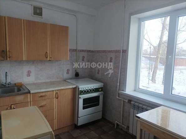 
   Продам 2-комнатную, 43.7 м², Лазарева ул, 9

. Фото 2.