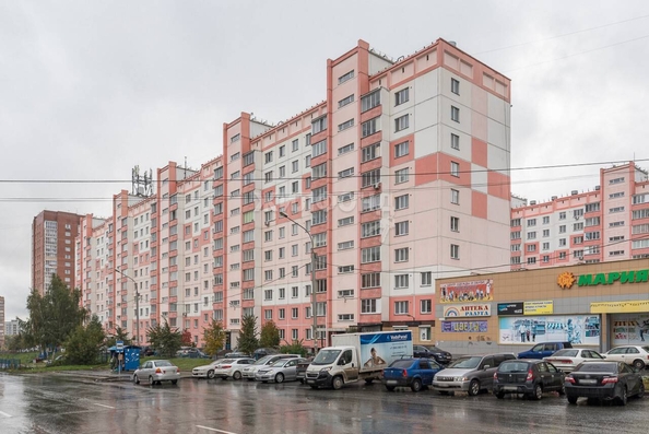 
   Продам 2-комнатную, 56.3 м², Тюленина ул, 14

. Фото 22.