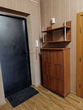 
  Сдам в аренду 2-комнатную квартиру, 69 м², Новосибирск

. Фото 9.