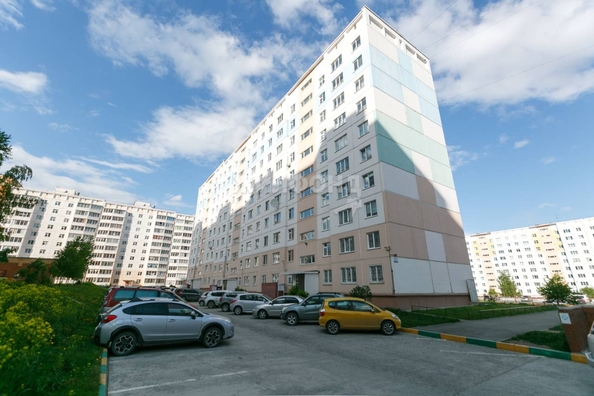 
   Продам 1-комнатную, 37.3 м², Гребенщикова ул, 12/1

. Фото 13.