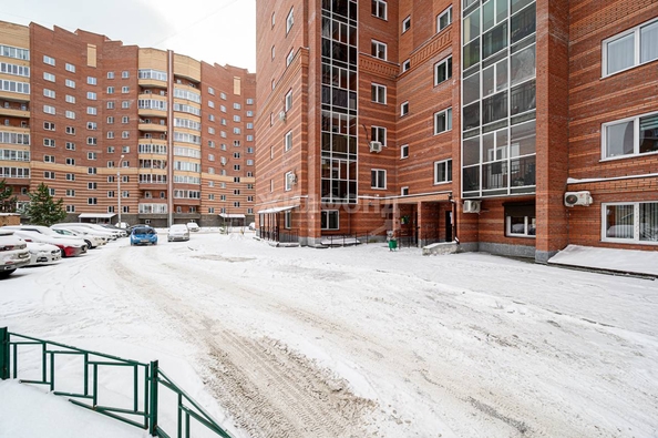 
   Продам 1-комнатную, 35.3 м², Заречная ул, 13

. Фото 24.