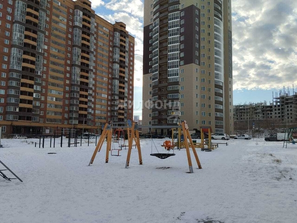 
   Продам 2-комнатную, 59.7 м², Закаменский мкр, 11

. Фото 14.